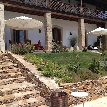 Quinta Da Pereira E Enricas Agro-turismo Гостевой дом Вила-Флор
